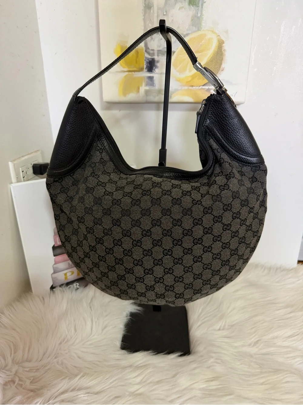 Gucci Black GG Monogram Canvas leather Hobo Bag.